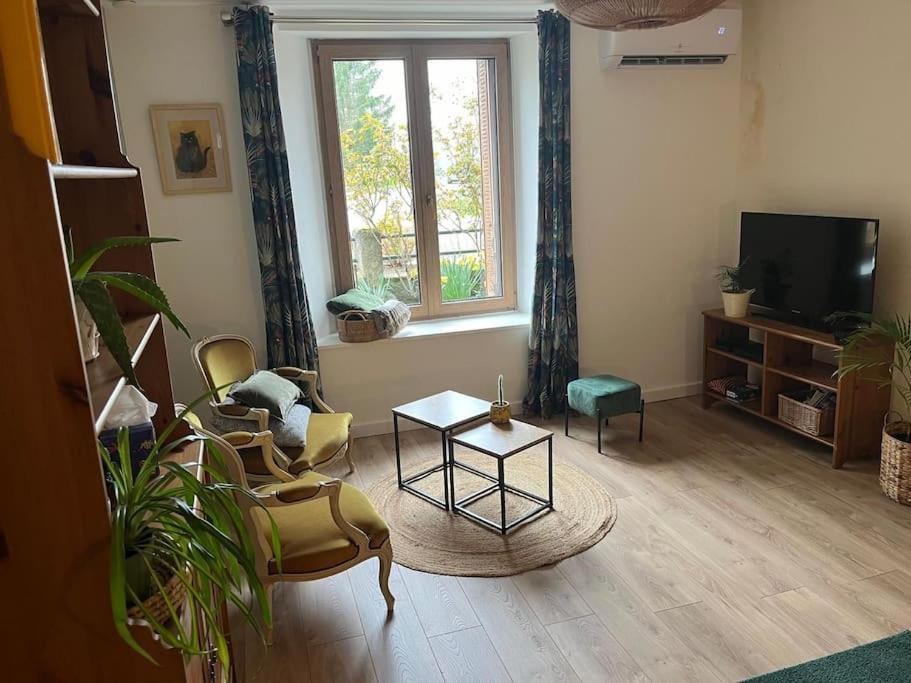 Appartement Cosy Au Calme Les Monts-Ronds Exterior foto